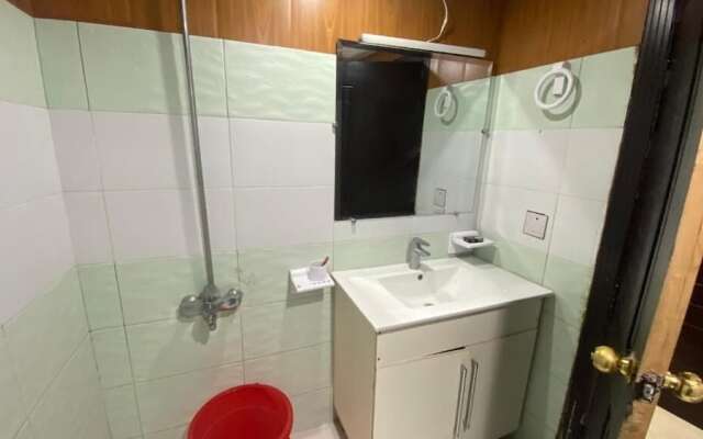 Shagufta Hotel Murree