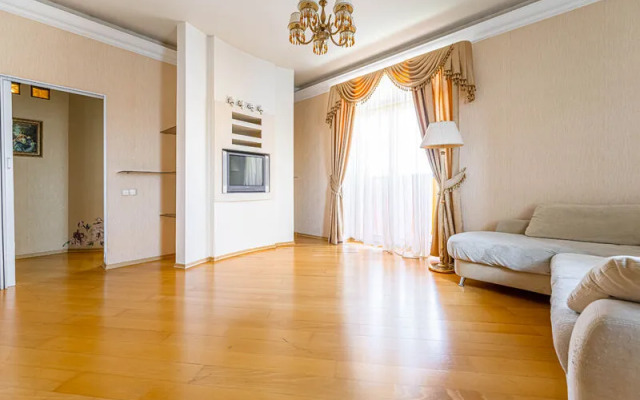 Апартаменты Рентал СПБ на ул. Бассейной, д. 10