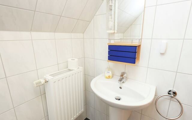Elegant Holiday Home in Elend with Private Sauna