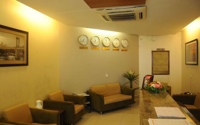 JK Rooms 104 Hotel Madhav International