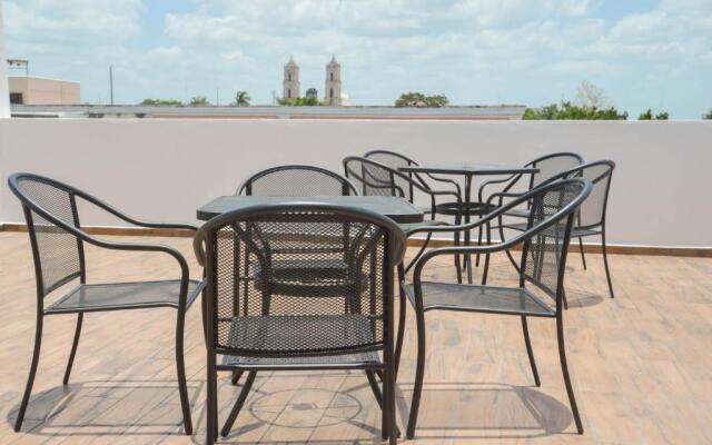 Hotel Colonial Zaci by GuruHotel