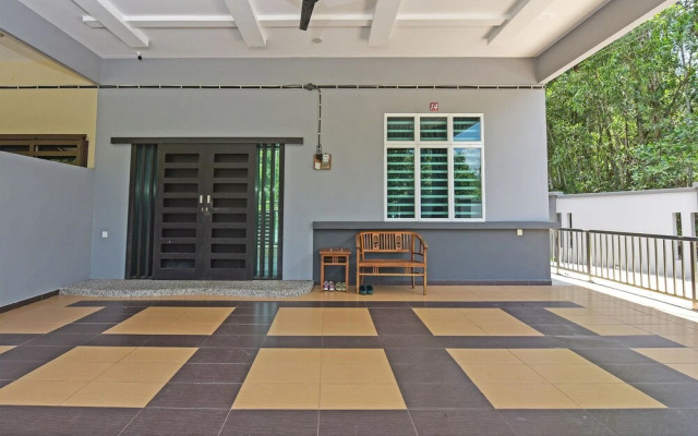 OYO Home 90584 Dz Homestay Bukit