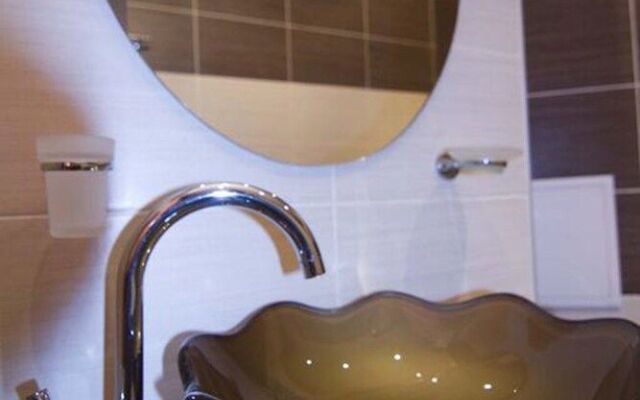 Salena Plaza Hotel