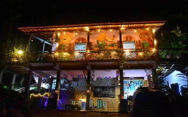 Surftopia Surf House