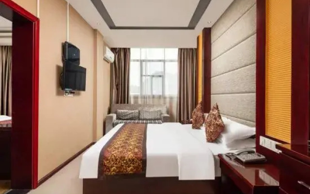 Yuanxuan Hotel (Anshun Xintiandi Food Street)