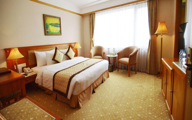 A25 Premium Hotel – Guest Rooms – Hanoi