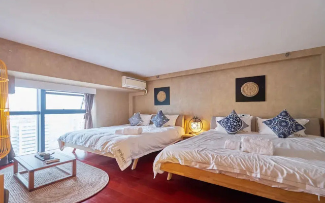 Summer Flower Apartment