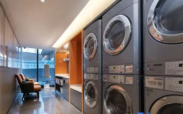 Hampton by Hilton Yibin Railway Station