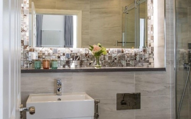 Baker Street by Viridian Apartments