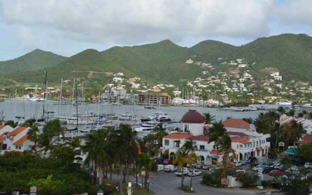 Simpson Bay Suites