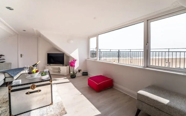 Sea View Penthouse