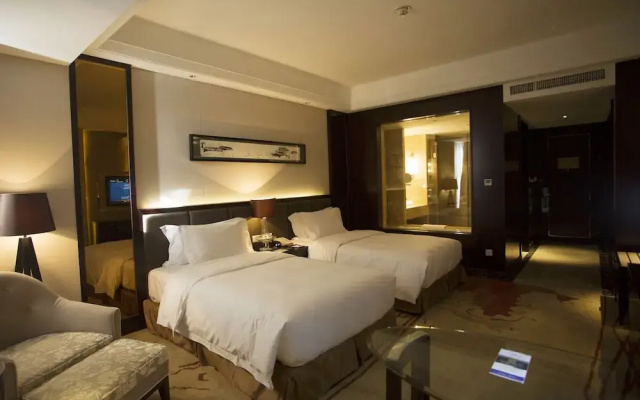 Howard Johnson by Wyndham Changsheng Plaza Meizhou