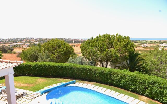 Beautiful 5 En-suite bed Villa With Private Pool