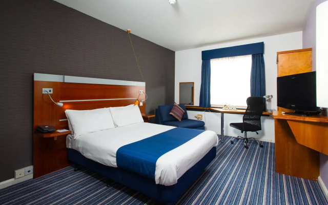Holiday Inn Express Burton Upon Trent by IHG