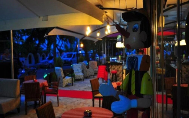 Kosa Hotel