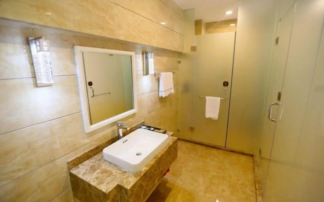 Huaximu Hot Spring Hotel