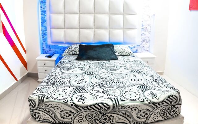 $ PROMO $ 3 Bedrooms with Bathrooms apartment & Jacuzzi in Lleras park @Poblado