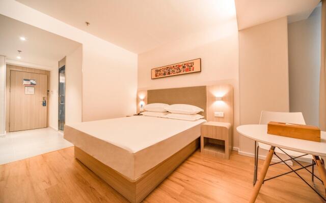 Hanting Hotel Shenyang Tiexi Qigong Street Metro Station