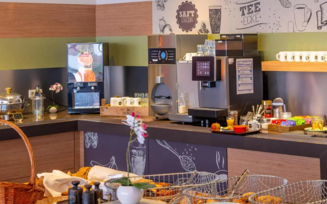 Отель B&B Hotel Aachen-Hbf