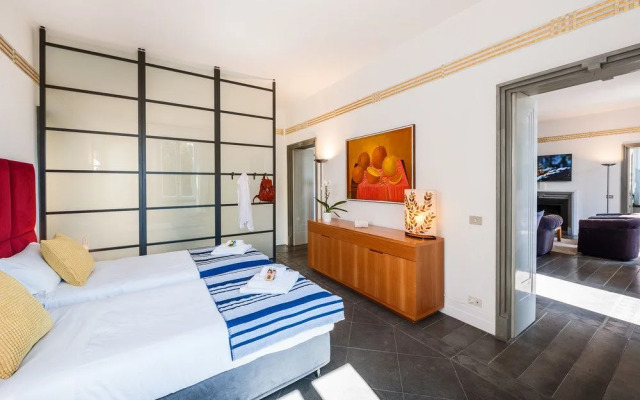 Rome Unique Colosseum Apartments