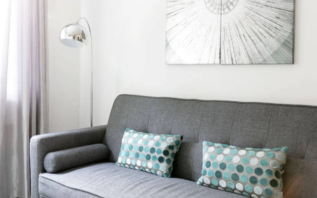 Peymans - The Addenbrooke's Suite Serviced Apartment