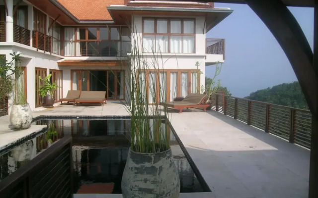 6 Bedroom Sea View Villas Kai Muk Mussourie