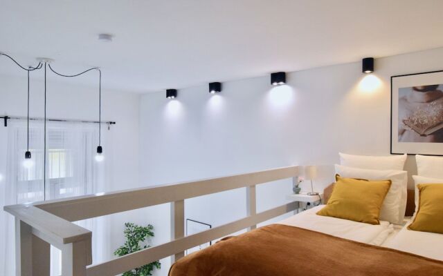 Standard Apartment by Hi5 - Akácfa 59