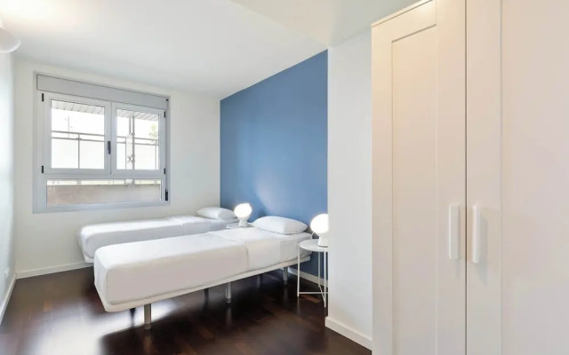 Port Forum Apartments By Olala Homes