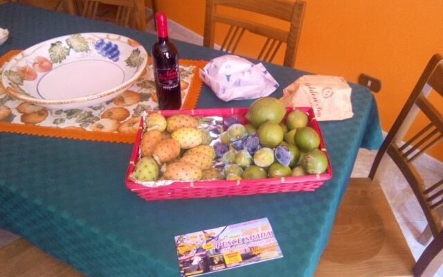 Apartment With 2 Bedrooms In Avola With Wonderful City View