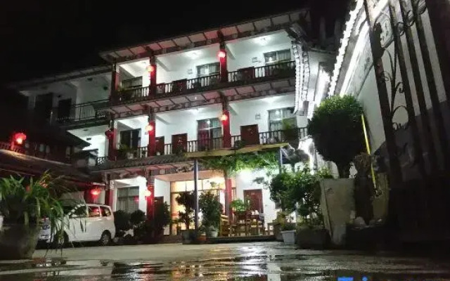 the clouds flower house