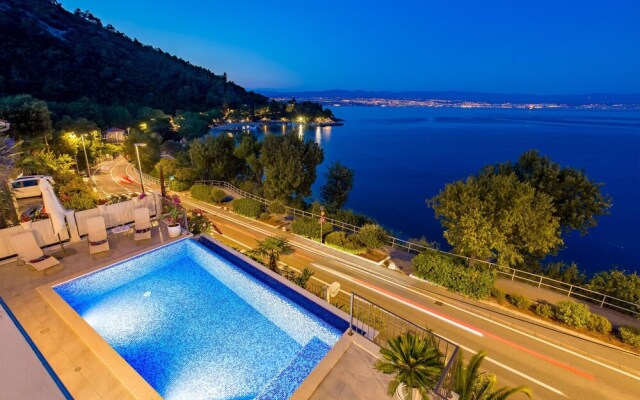 Stunning Home in Medveja With Wifi and 2 Bedrooms