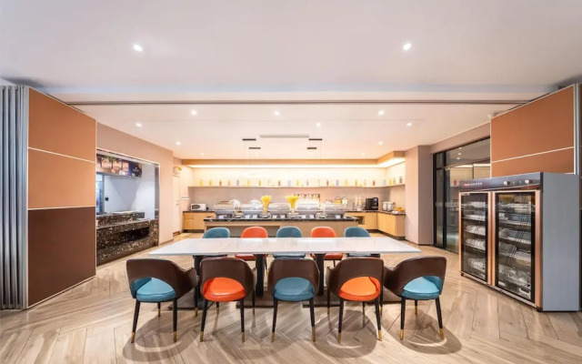 Shanghai Rezen Select Hotel