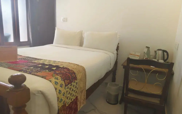 Bel Abri Colonial Living