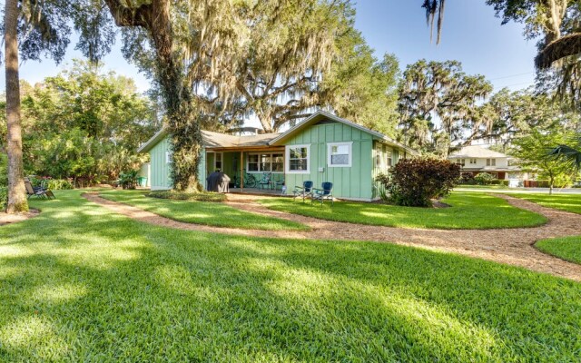 Mount Dora Vacation Rental: Steps to Lake Gertrude