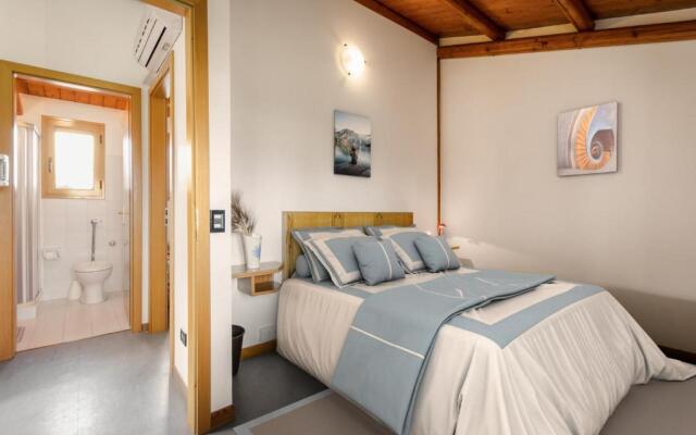 Arisa -Terrazza Privata 60 MQ sulla Spiaggia
