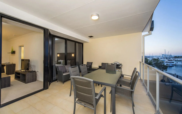 Dolphin Quay Apartments