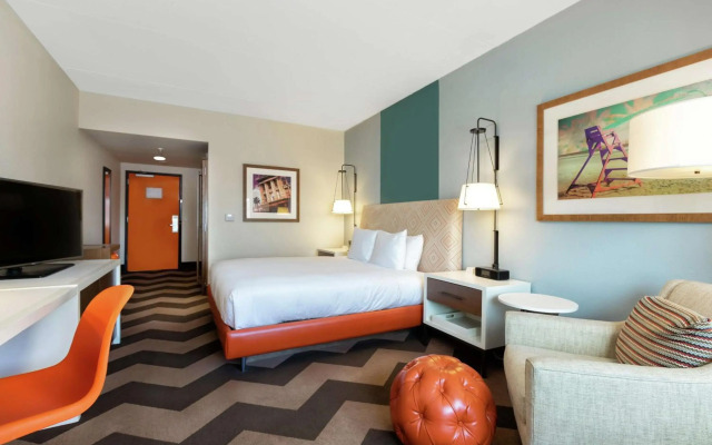DoubleTree by Hilton Hotel Galveston Beach