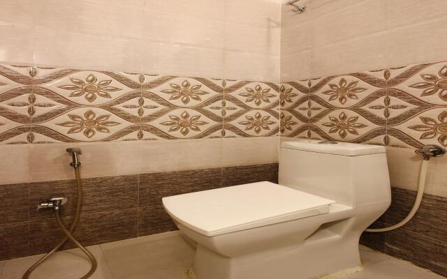 OYO Flagship 76655 Goldhorn Hotels Mehdipatnam