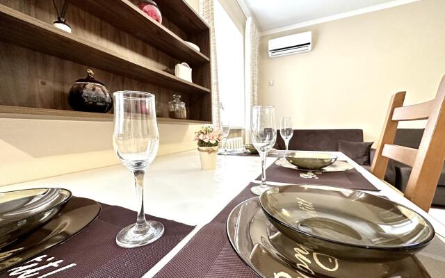 Compass (Компасс) на улице Миусская