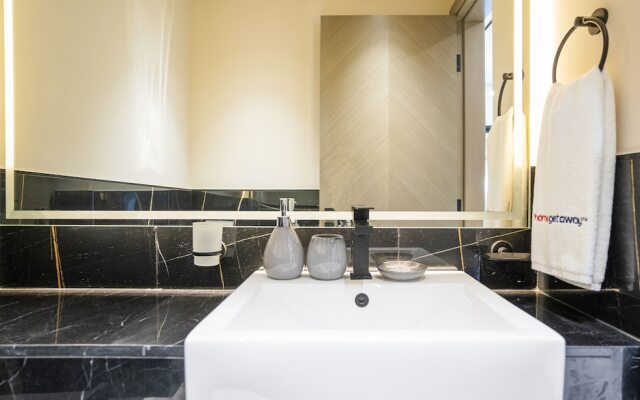 HomesGetaway Cozy 1BR in Binghatti Canal