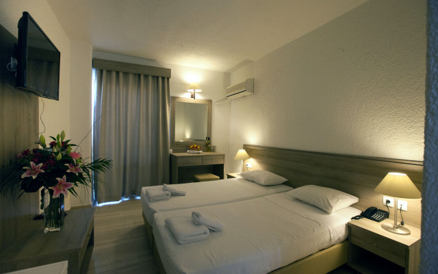 Apollon Hotel