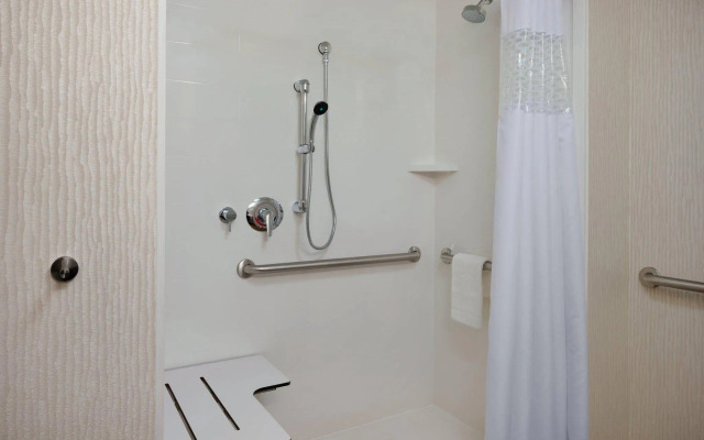 Hampton Inn & Suites Rosemont Chicago O'Hare