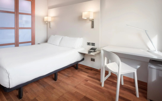 B&B Hotel Granada Estación