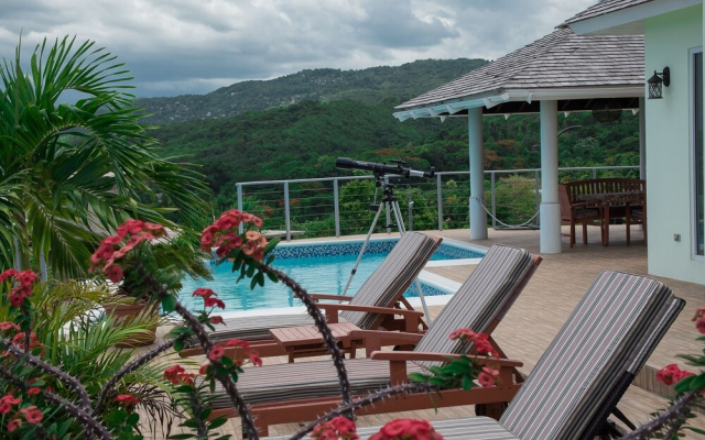 Seaview Villa