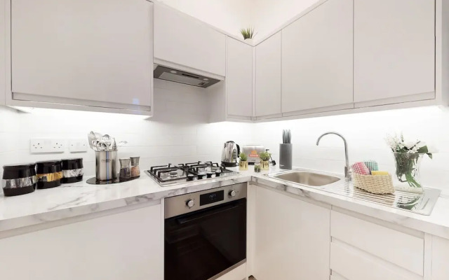 Park Lane Apartments Baker Street