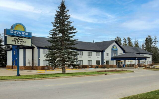 Days Inn by Wyndham Whitecourt