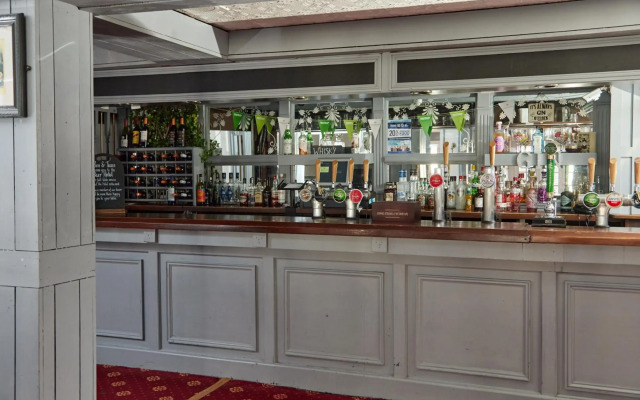 Bear Hotel Havant by Greene King Inns