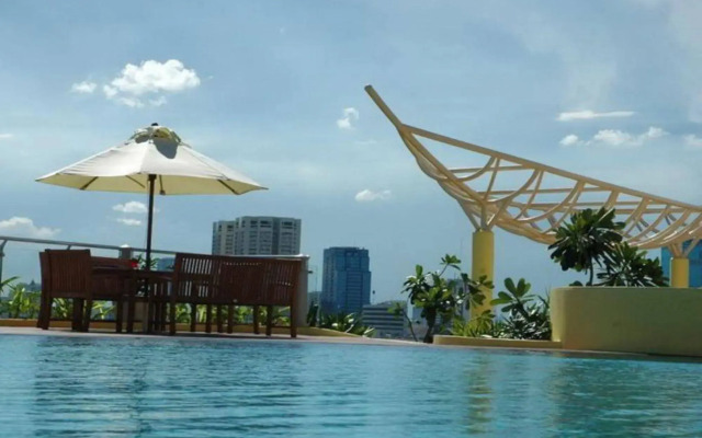 Seven Place Executive Residence