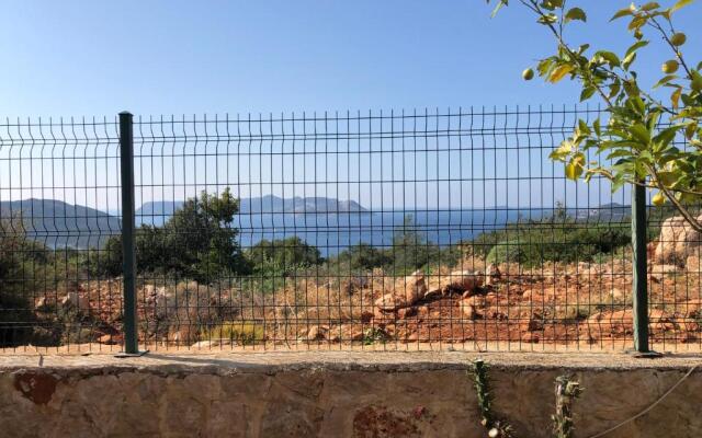 Derya Beach Apartment