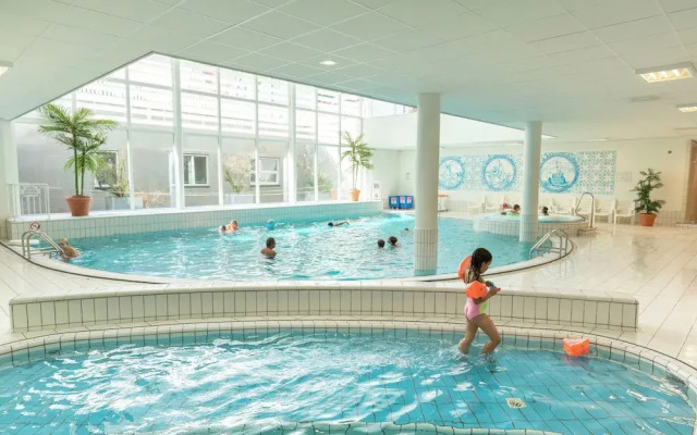 Roompot Hotel Marinapark Volendam